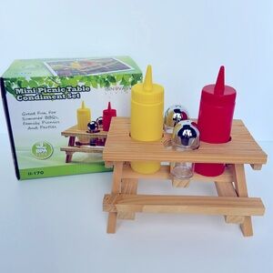 NEW Picnic Table Condiment Set- Great for cookouts, luncheons, etc. BPA Free